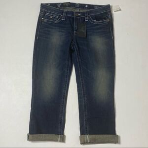 D9 District 9 | Rae Cuff Capri •NWT•